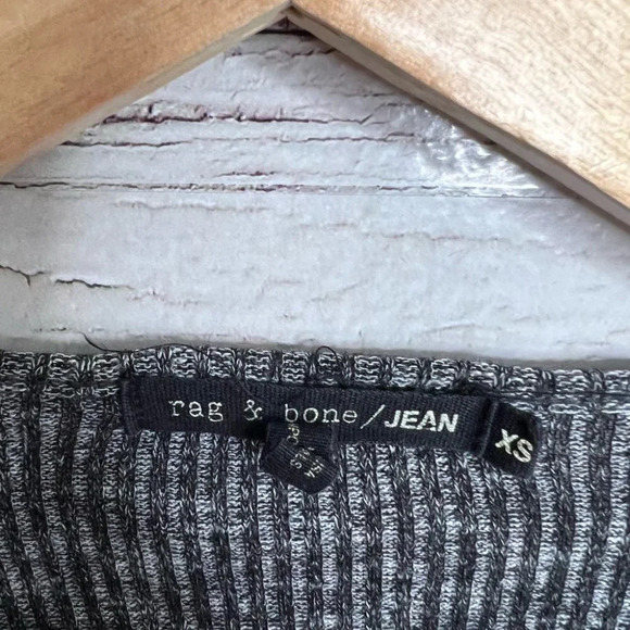 Rag  & bone gray long sleeve top open back size xs - Picture 9 of 9